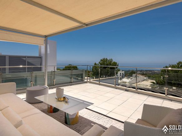 Perfectly Located Prestigious Villas in Marbella - Costa del Sol - Málaga - Spain
