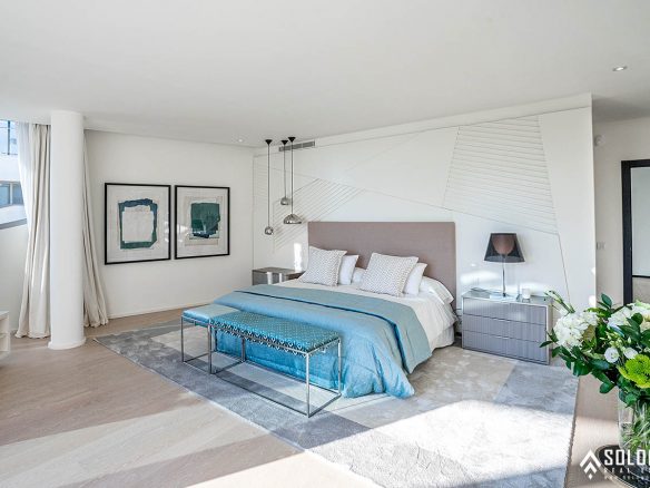 Perfectly Located Prestigious Villas in Marbella - Costa del Sol - Málaga - Spain