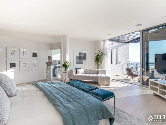 Perfectly Located Prestigious Villas in Marbella - Costa del Sol - Málaga - Spain