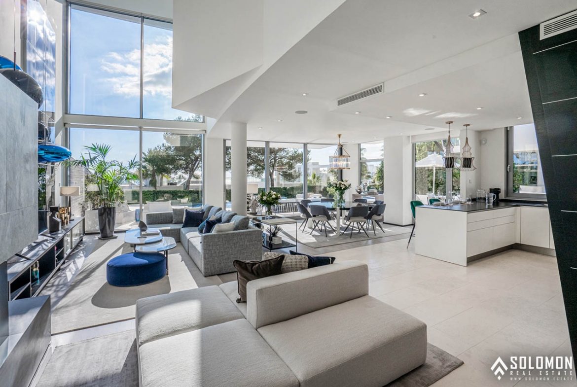 Perfectly Located Prestigious Villas in Marbella - Costa del Sol - Málaga - Spain