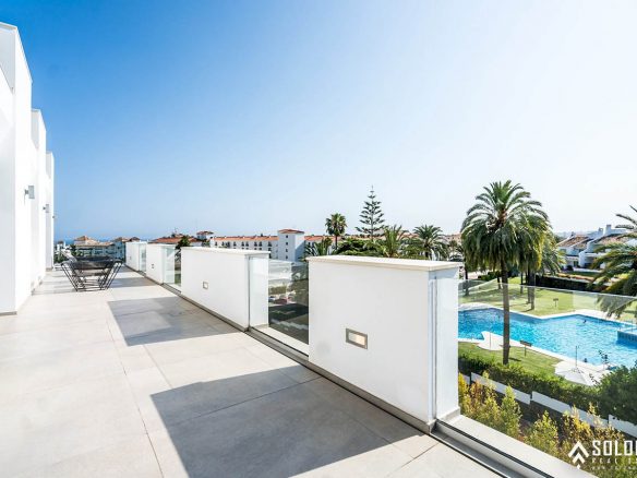 Well-Designed Deluxe House with an Infinity Pool in Nueva Andalucía - Marbella -Málaga - Spain