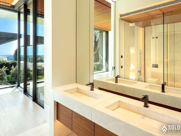 Exclusive Golf Villa with Infinity Pool in Benahavis - Marbella - Málaga - Spain