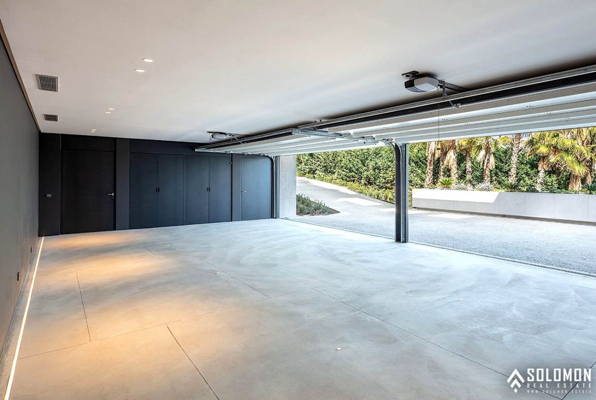Exclusive Golf Villa with Infinity Pool in Benahavis - Marbella - Málaga - Spain