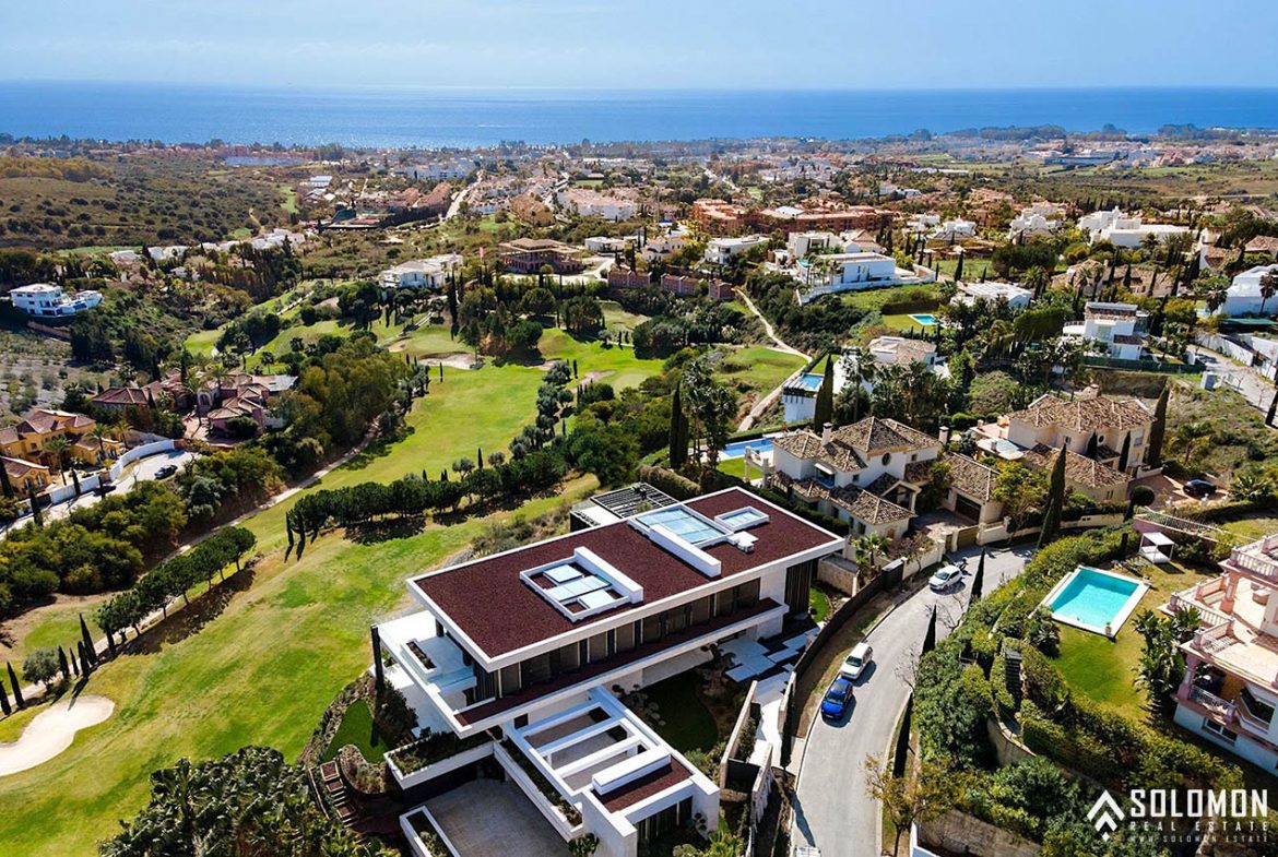 Exclusive Golf Villa with Infinity Pool in Benahavis - Marbella - Málaga - Spain