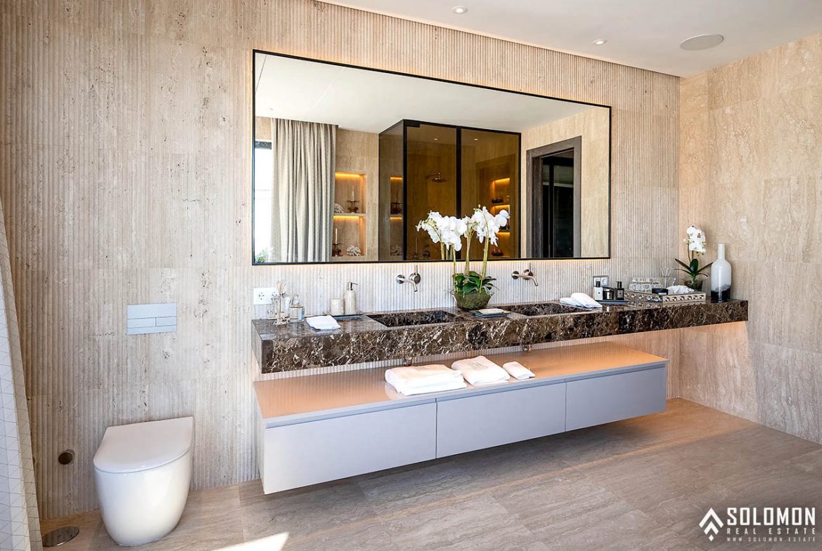 Exclusive Villa with a Timeless Design Close to Marbella Center - Costa del Sol - Málaga - Spain