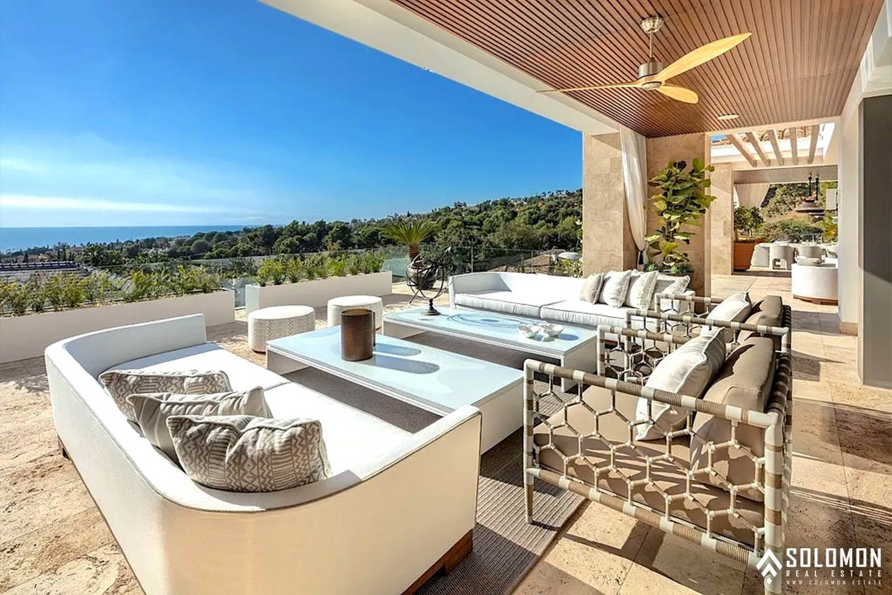 Exclusive Villa with a Timeless Design Close to Marbella Center - Costa del Sol - Málaga - Spain