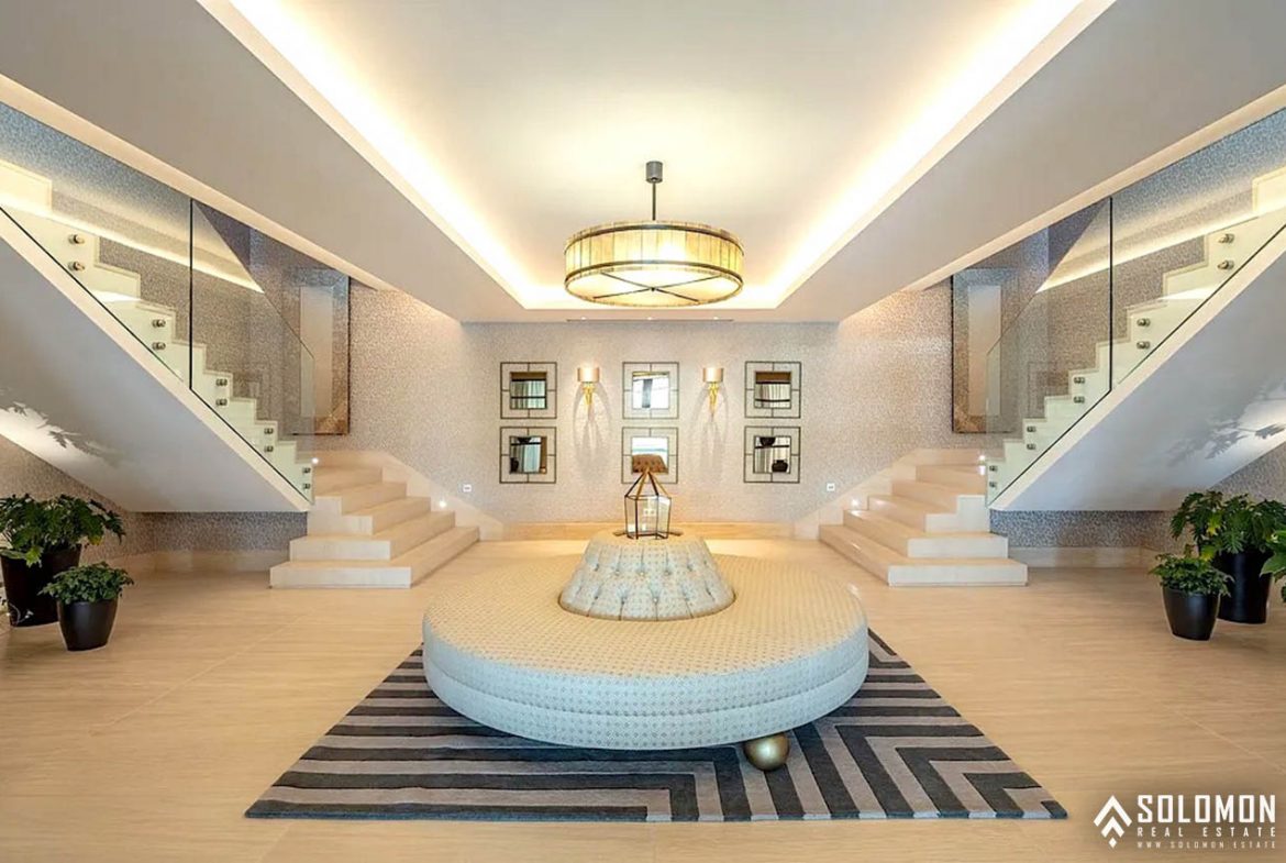 Exclusive Villa with a Timeless Design Close to Marbella Center - Costa del Sol - Málaga - Spain