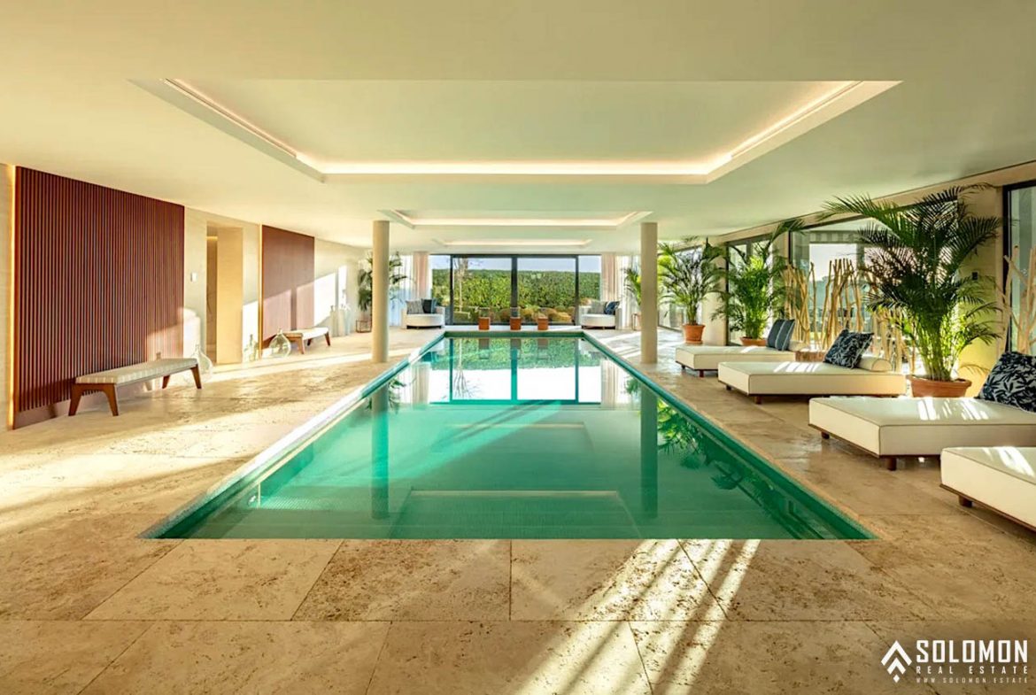 Exclusive Villa with a Timeless Design Close to Marbella Center - Costa del Sol - Málaga - Spain