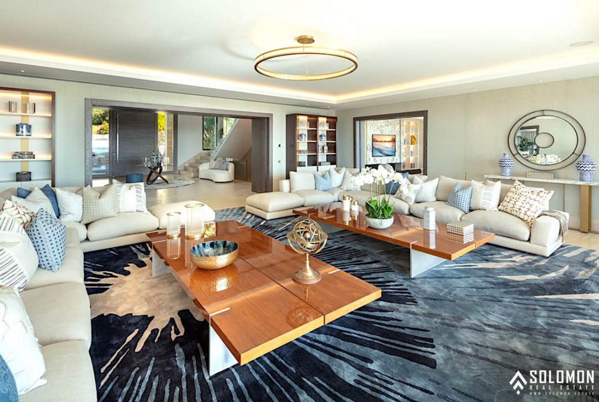 Exclusive Villa with a Timeless Design Close to Marbella Center - Costa del Sol - Málaga - Spain