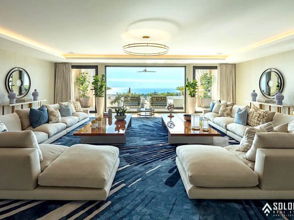 Exclusive Villa with a Timeless Design Close to Marbella Center - Costa del Sol - Málaga - Spain