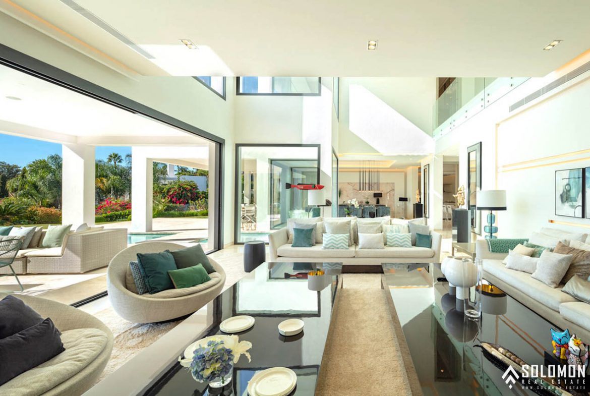 Luxury Villa - Near Golf Course in Marbella - Nueva Andalucía - Málaga - Spain