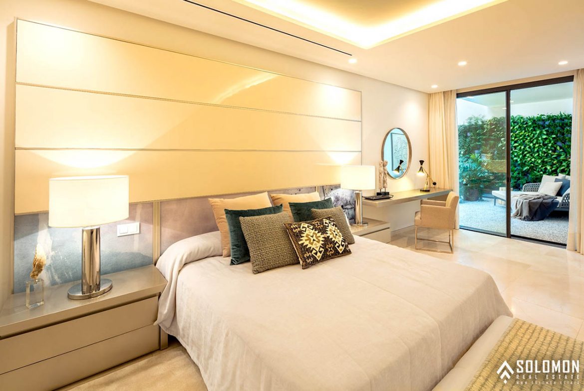 Luxury Villa - Near Golf Course in Marbella - Nueva Andalucía - Málaga - Spain