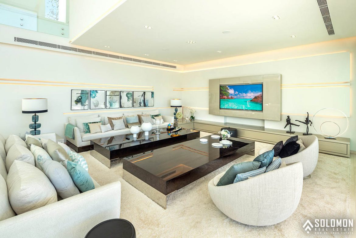 Luxury Villa - Near Golf Course in Marbella - Nueva Andalucía - Málaga - Spain