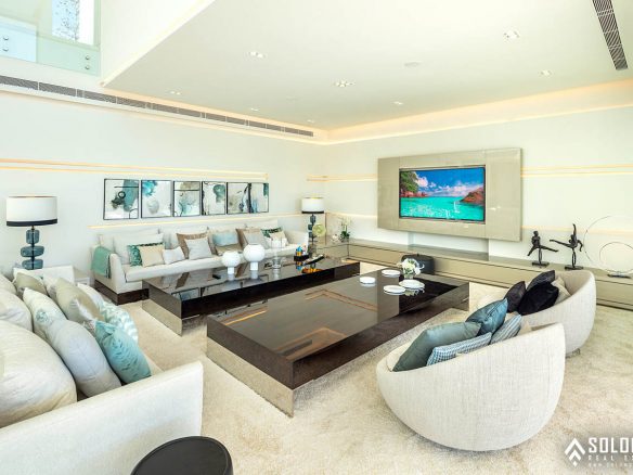 Luxury Villa - Near Golf Course in Marbella - Nueva Andalucía - Málaga - Spain