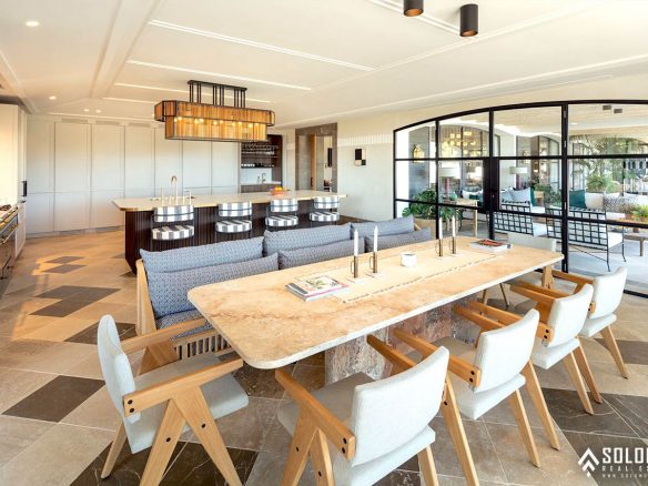 Exquisite Mansion with Panoramic Views on Golden Mile in Marbella - Nueva Andalucía - Spain