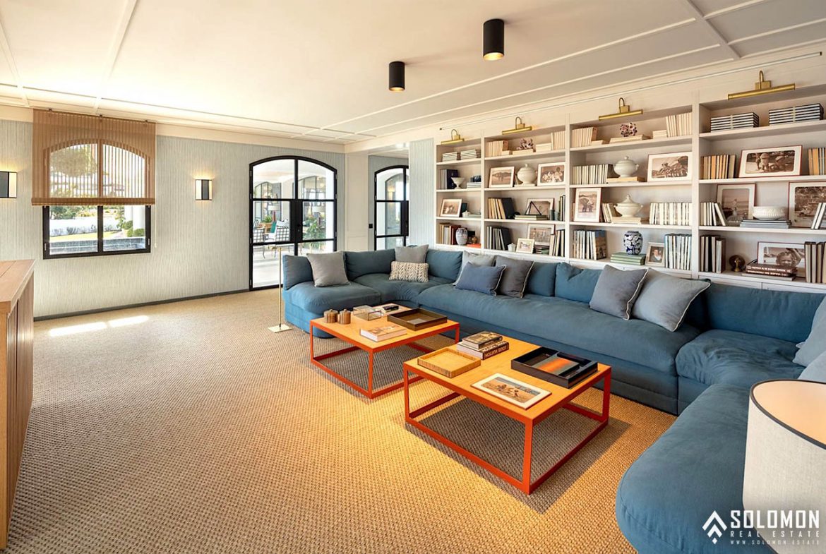 Exquisite Mansion with Panoramic Views on Golden Mile in Marbella - Nueva Andalucía - Spain
