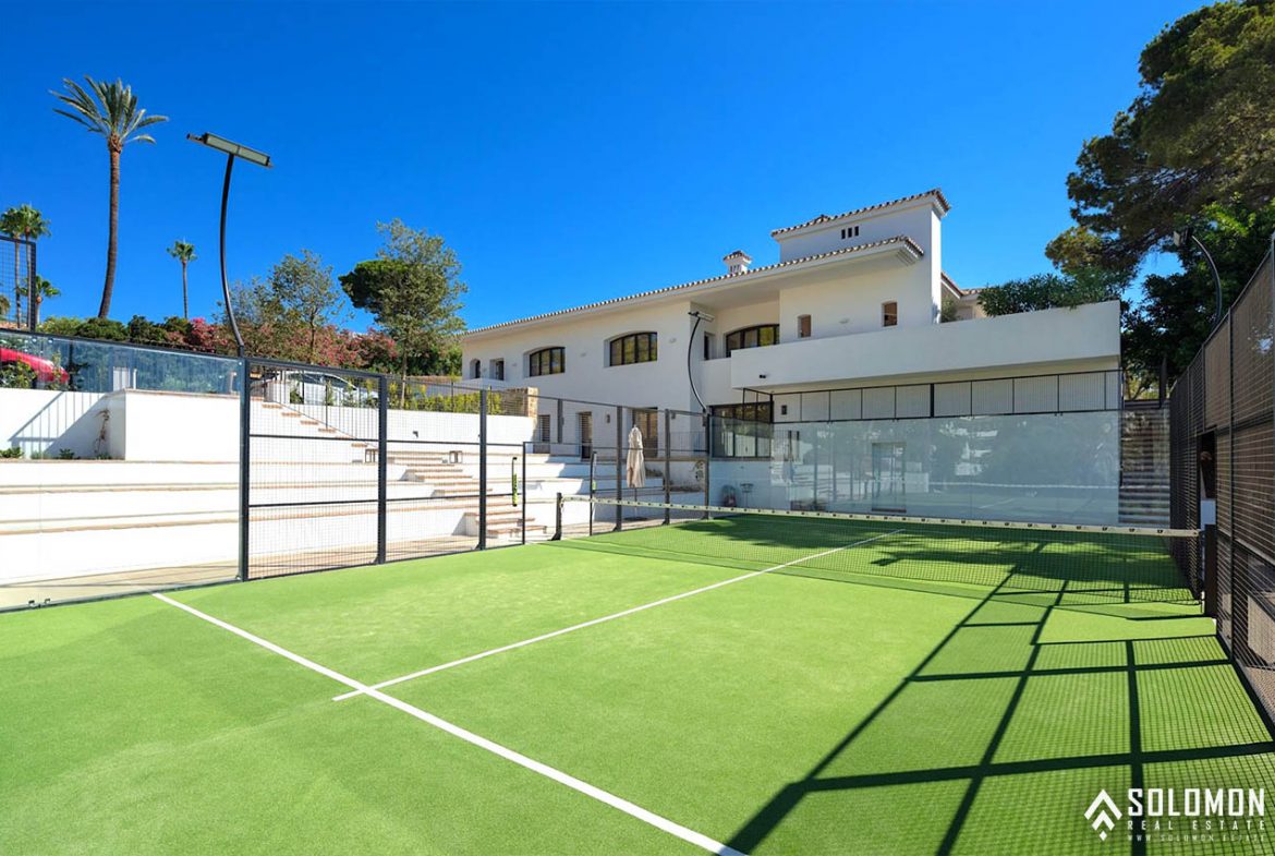 Exquisite Mansion with Panoramic Views on Golden Mile in Marbella - Nueva Andalucía - Spain
