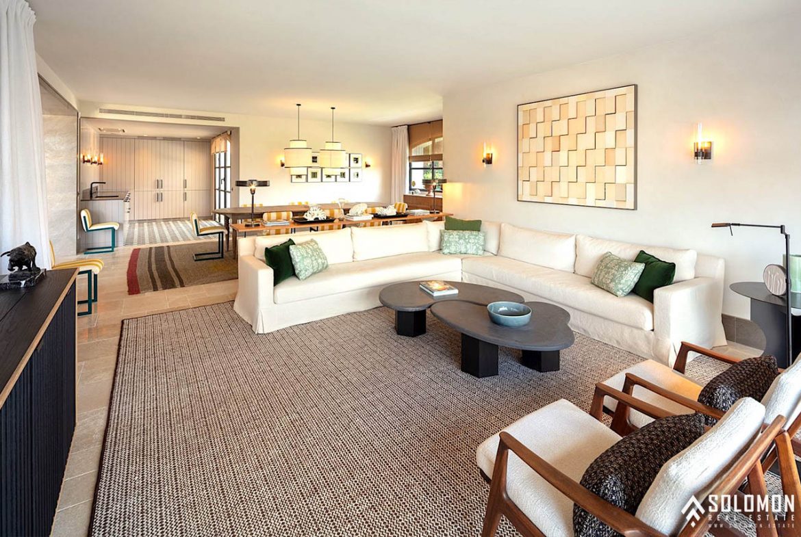Exquisite Mansion with Panoramic Views on Golden Mile in Marbella - Nueva Andalucía - Spain