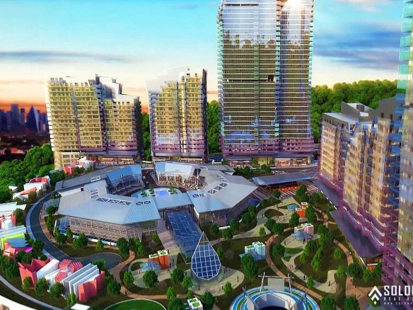 The shop for sale in Şişli, Maslak, Sarıyer, Istanbul draws attention with its advantageous location. The shop is situated in a complex with numerous brands and offers high-income potential.