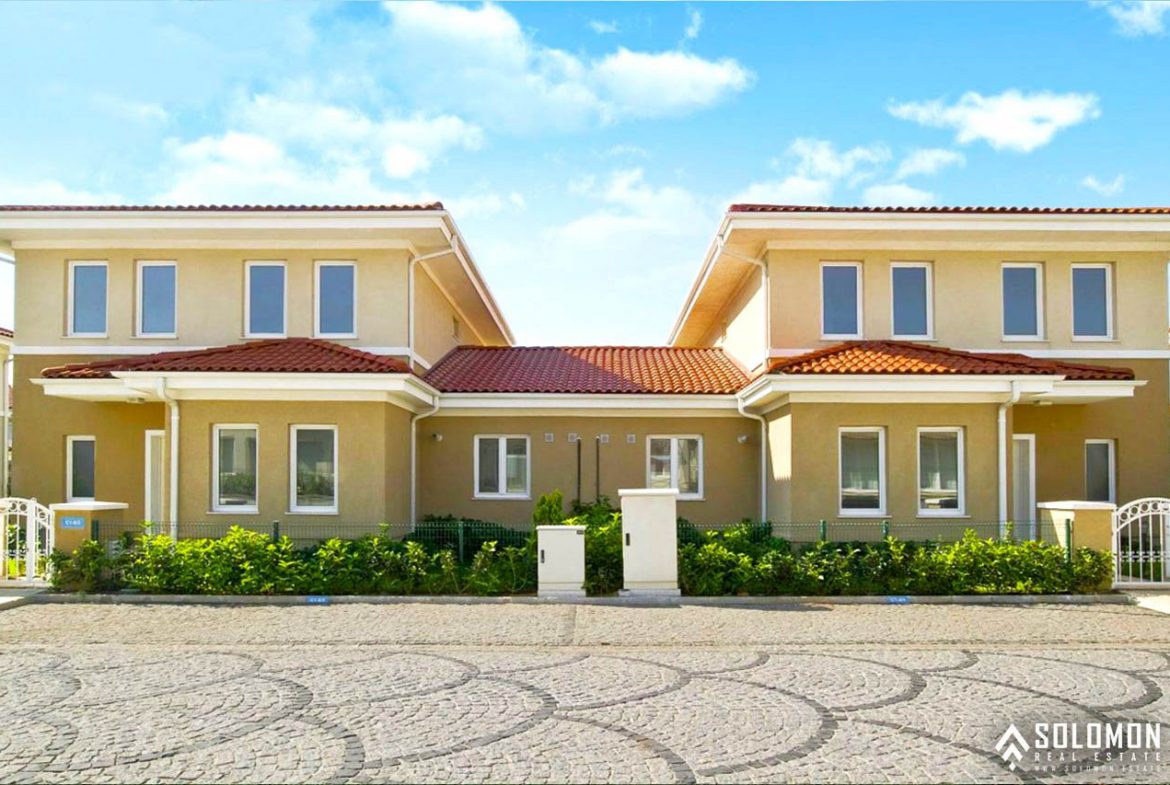 Sea and Lake View Villas for Sale in Beylikdüzü - Istanbul - Marmara - Turkey