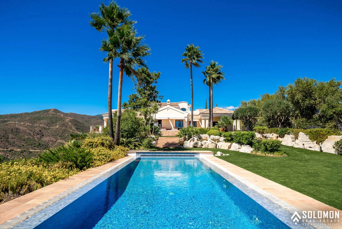 agp-0153-privileged-mansion-with-spectacular-sea-and-forest-views-in-benahavis-30