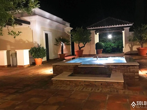 Bright Mansion with the Beautiful Swimming Pool in Benahavís – Costa del Sol – Marbella – Málaga – Spain