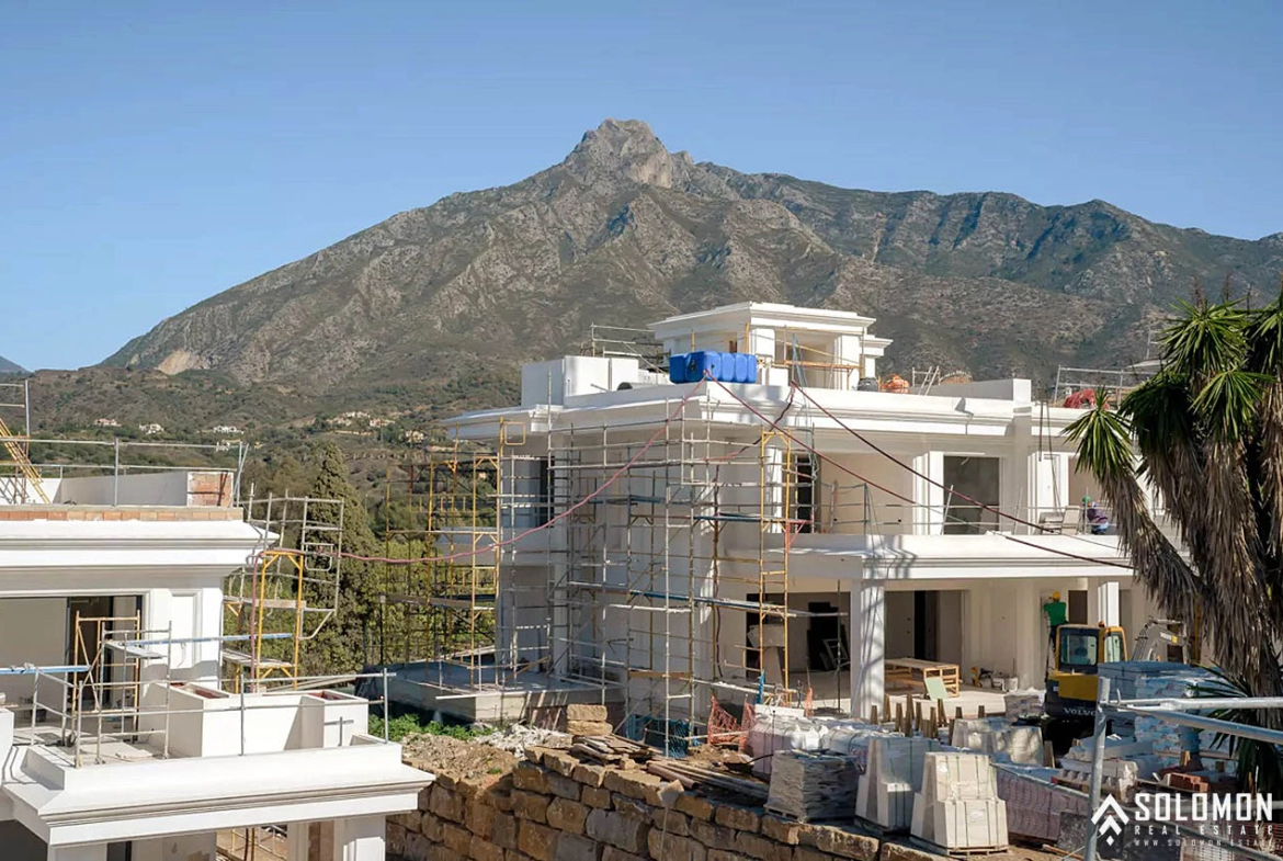 Fantastically Located Villas in a Sought After Area of Marbella - Málaga - Spain