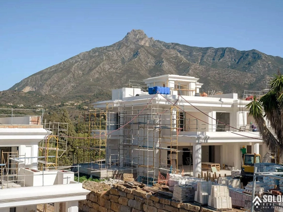 Fantastically Located Villas in a Sought After Area of Marbella - Málaga - Spain
