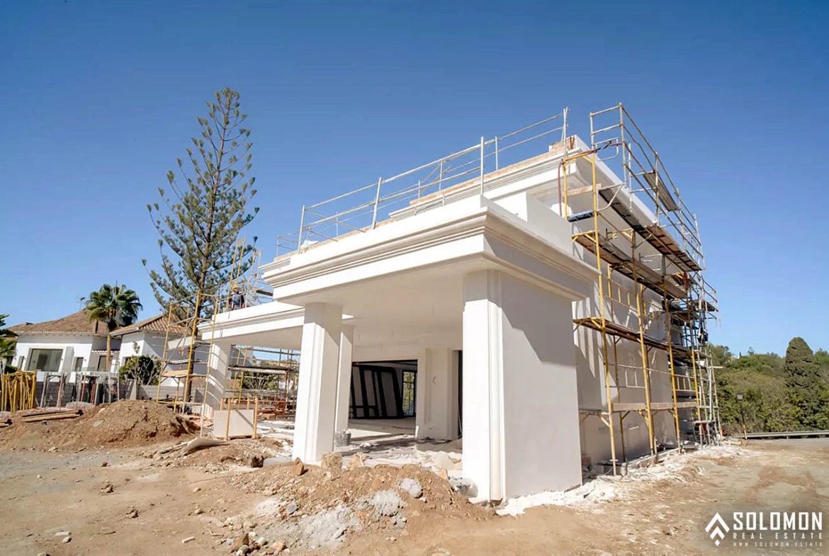 Fantastically Located Villas in a Sought After Area of Marbella - Málaga - Spain