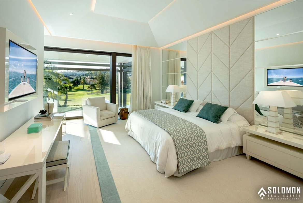 Golf View Villa with a High Level of Privacy in Marbella – Costa del Sol – Nueva Andalucía – Málaga – Spain