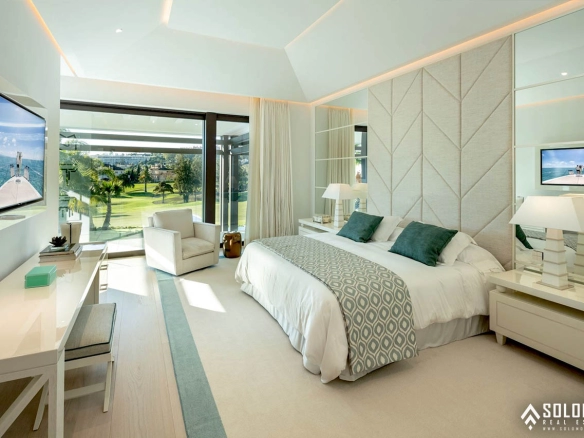 Golf View Villa with a High Level of Privacy in Marbella – Costa del Sol – Nueva Andalucía – Málaga – Spain