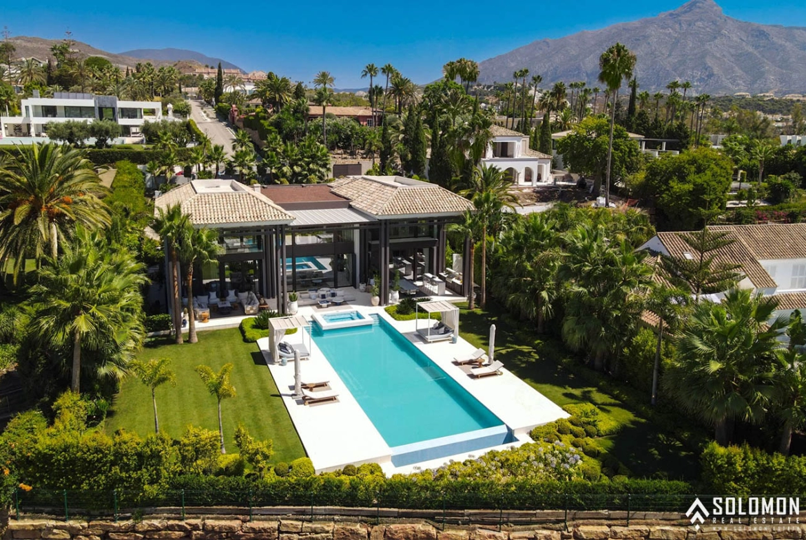 Golf View Villa with a High Level of Privacy in Marbella – Costa del Sol – Nueva Andalucía – Málaga – Spain