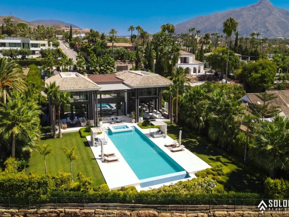 Golf View Villa with a High Level of Privacy in Marbella – Costa del Sol – Nueva Andalucía – Málaga – Spain