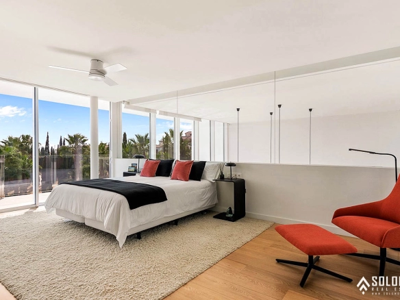 Luxury Villa in a Sought-After Neighborhood in Benalmádena – Costa del Sol – Marbella – Málaga – Spain