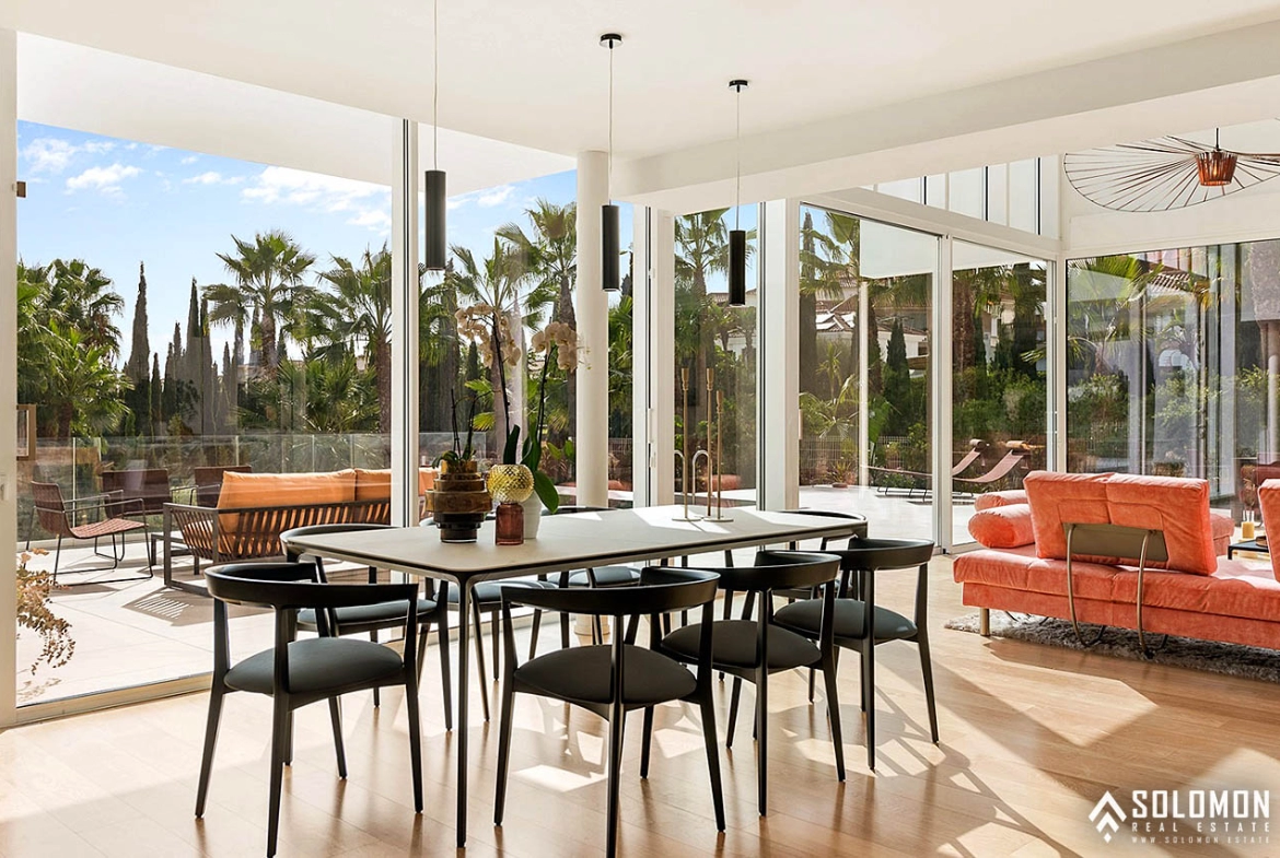 Luxury Villa in a Sought-After Neighborhood in Benalmádena – Costa del Sol – Marbella – Málaga – Spain