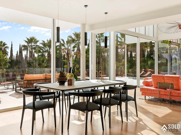 Luxury Villa in a Sought-After Neighborhood in Benalmádena – Costa del Sol – Marbella – Málaga – Spain