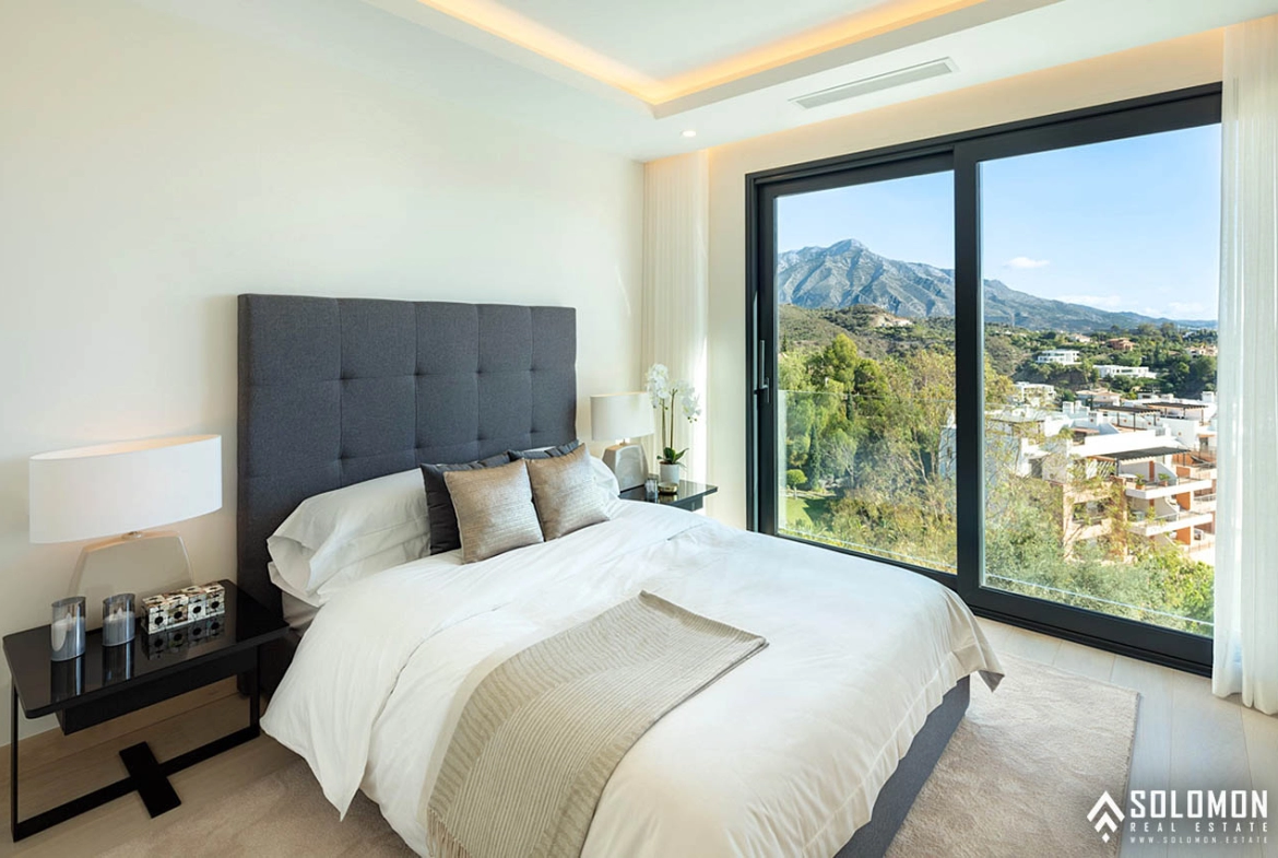 Chic Villa with Rich Features Close to Puerto Banus in Benahavís – Costa del Sol – Nueva Andalucía – Málaga – Spain