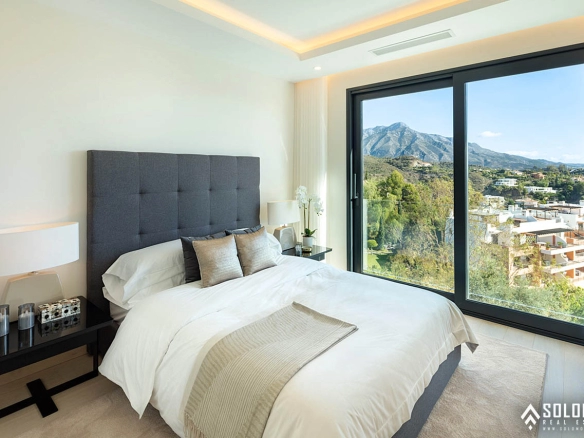 Chic Villa with Rich Features Close to Puerto Banus in Benahavís – Costa del Sol – Nueva Andalucía – Málaga – Spain