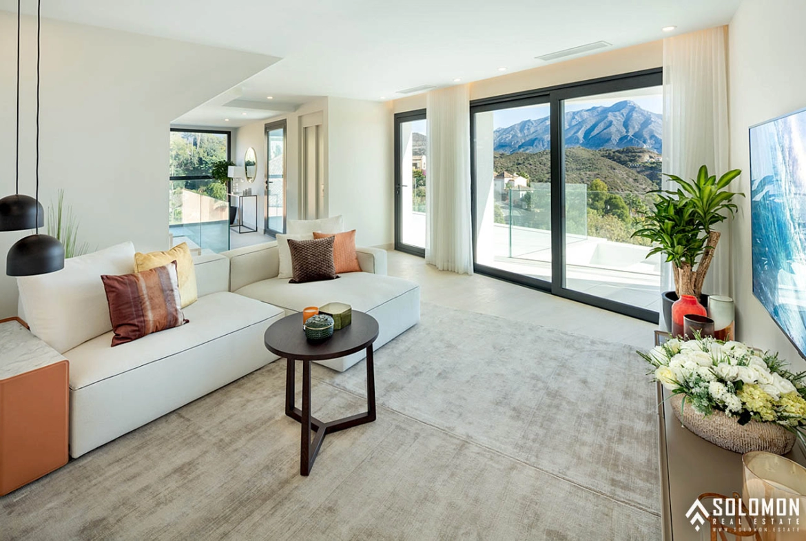 Chic Villa with Rich Features Close to Puerto Banus in Benahavís – Costa del Sol – Nueva Andalucía – Málaga – Spain