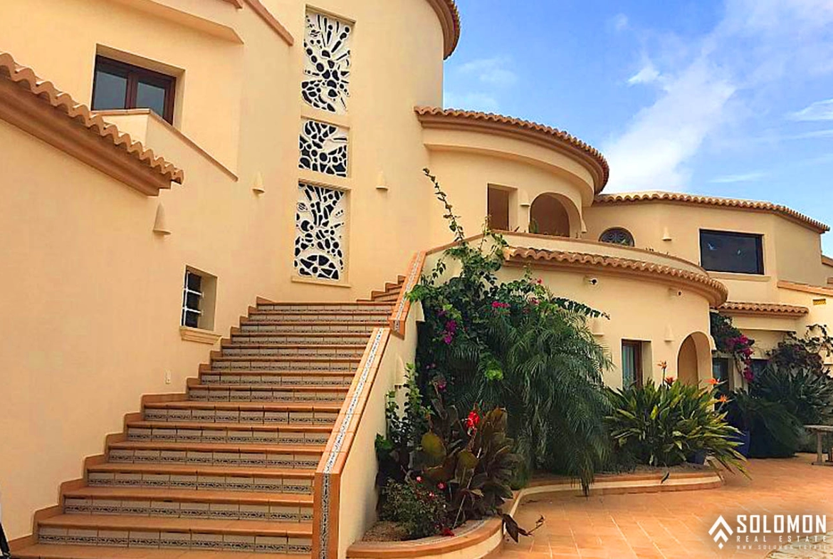 Luxury House with Panoramic Sea and Town View in Calpe – Costa Blanca – Alicante – Valencia – Spain