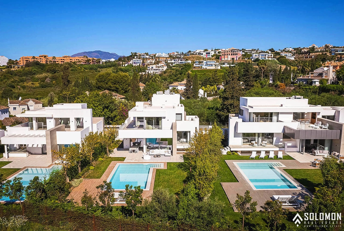 Superior Quality Houses on the New Golden Mile in Estepona – Marbella – Costa del Sol – Nueva Andalucía – Málaga – Spain