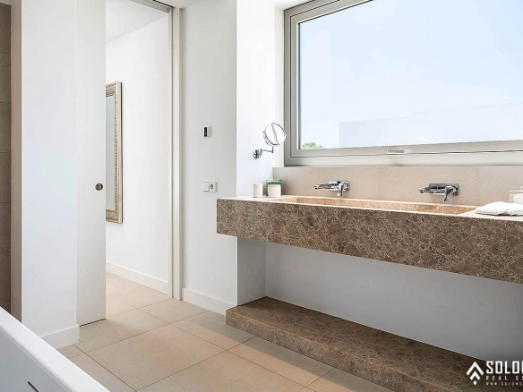 Superior Quality Houses on the New Golden Mile in Estepona – Marbella – Costa del Sol – Nueva Andalucía – Málaga – Spain