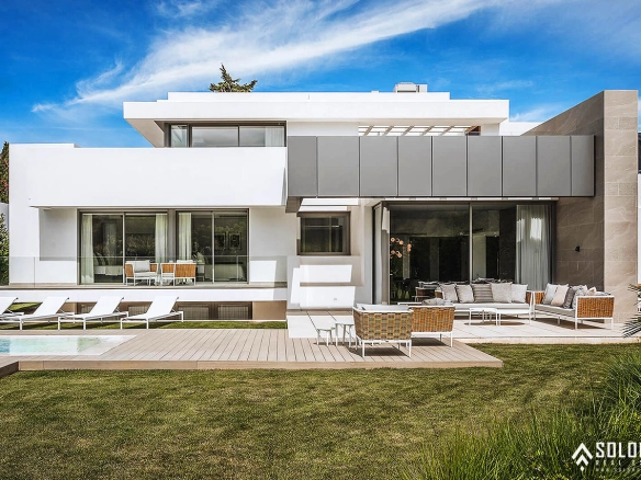 Superior Quality Houses on the New Golden Mile in Estepona – Marbella – Costa del Sol – Nueva Andalucía – Málaga – Spain