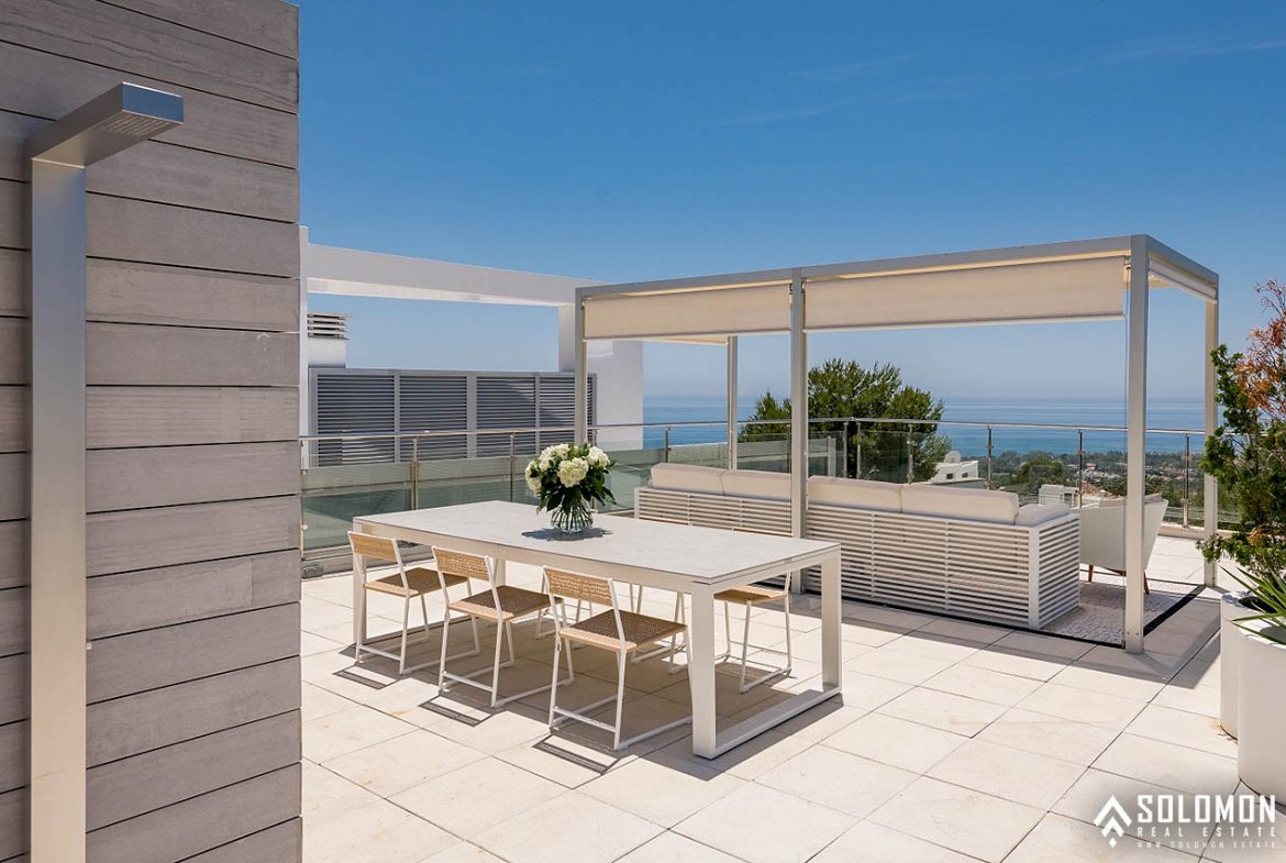 Perfectly Located Prestigious Villas in Marbella - Costa del Sol - Málaga - Spain
