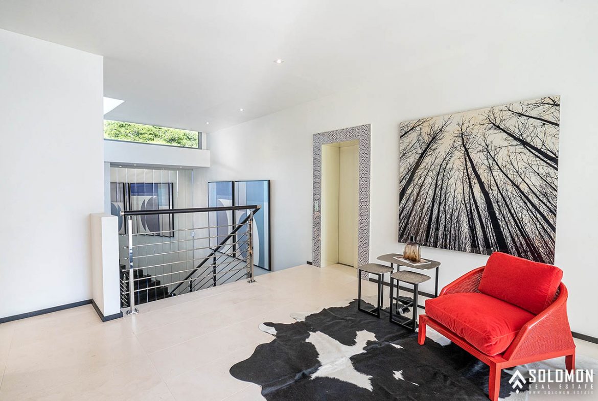 Perfectly Located Prestigious Villas in Marbella - Costa del Sol - Málaga - Spain