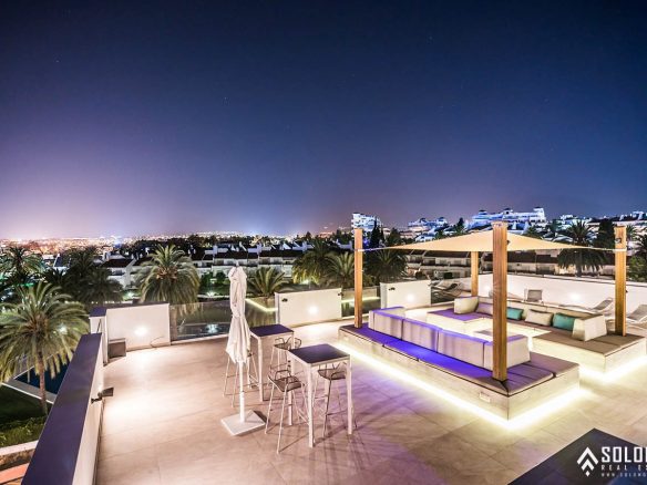 Well-Designed Deluxe House with an Infinity Pool in Nueva Andalucía - Marbella -Málaga - Spain