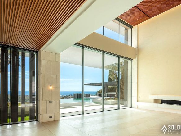 Exclusive Golf Villa with Infinity Pool in Benahavis - Marbella - Málaga - Spain