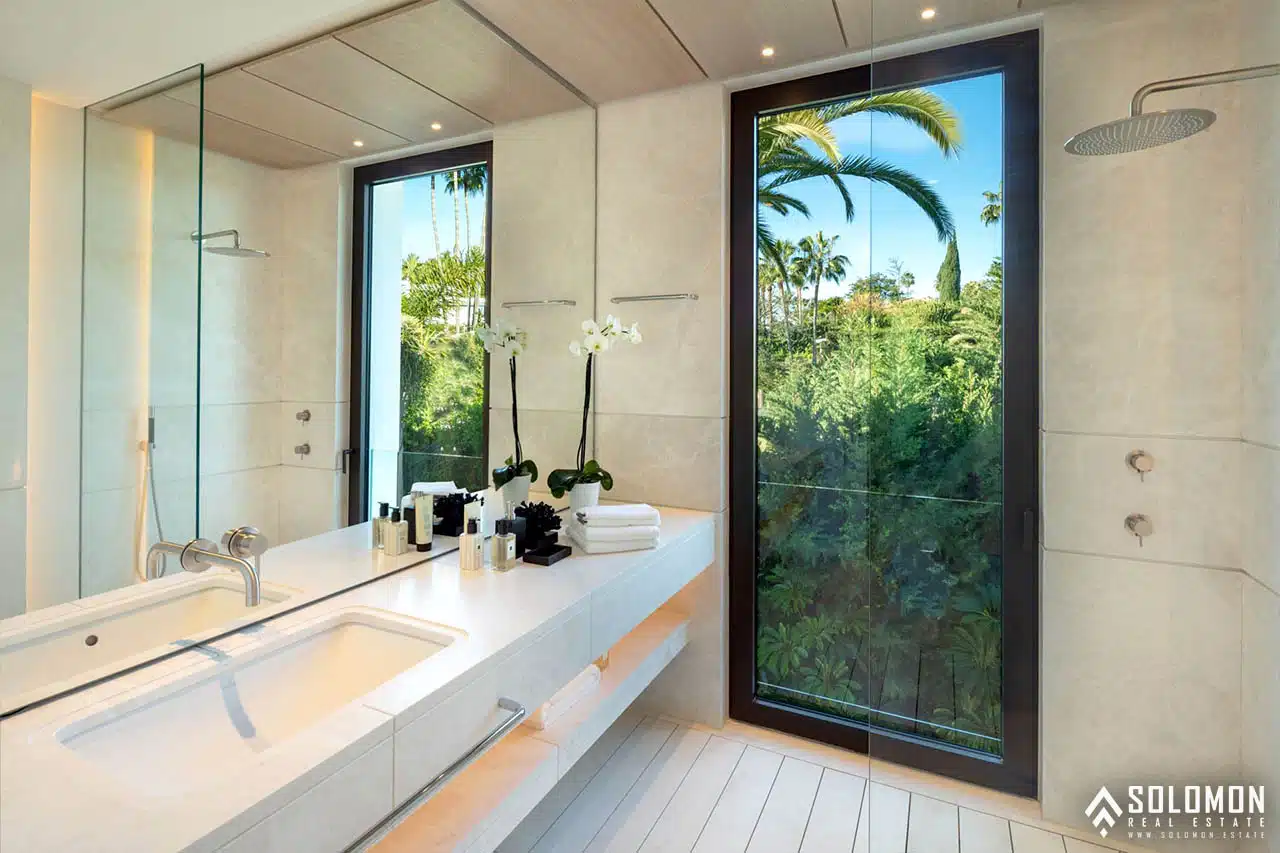 Golf View Villa with a High Level of Privacy in Marbella – Costa del Sol – Nueva Andalucía – Málaga – Spain